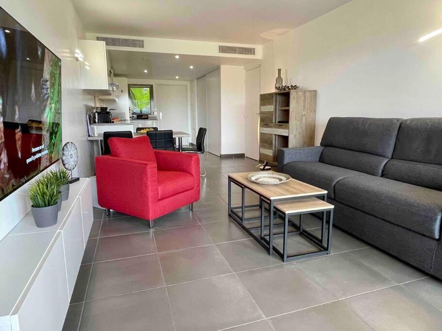Superbe Appartement, Piscine, Vue Mer Et Montagnes Antibes Dış mekan fotoğraf