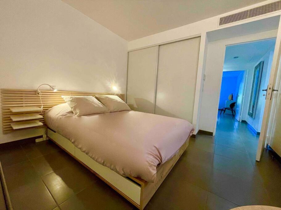 Superbe Appartement, Piscine, Vue Mer Et Montagnes Antibes Dış mekan fotoğraf
